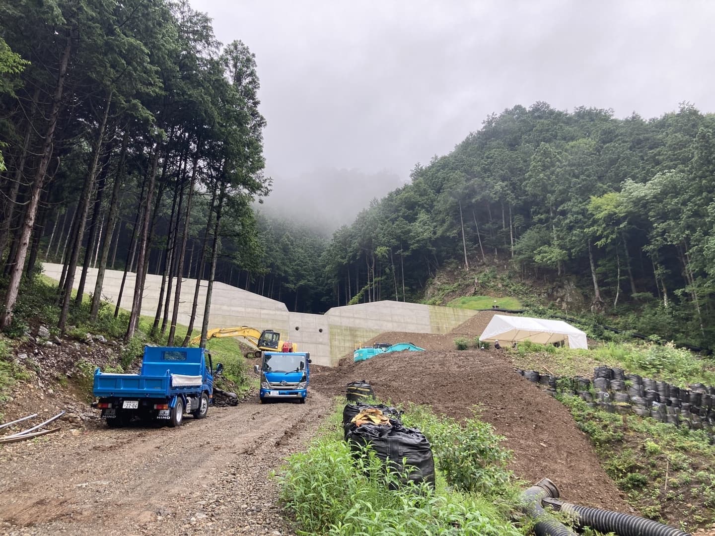 実際の現場と機器を見ながら理解を深めていただくことを目的として開催しました
