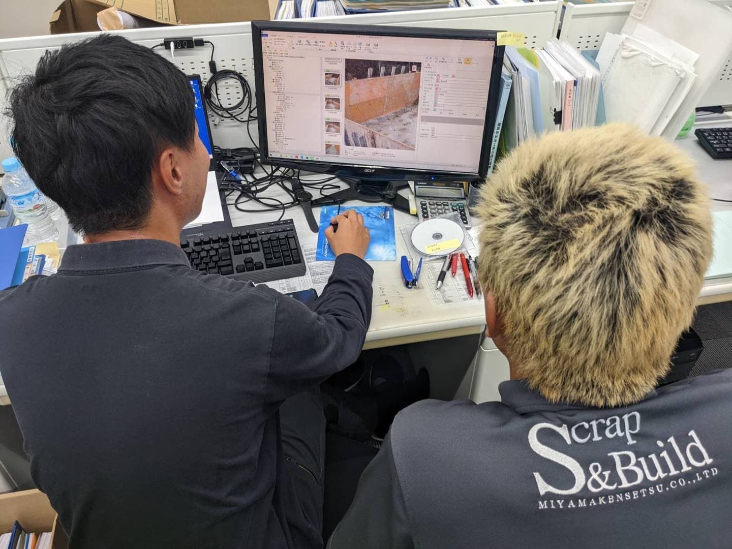 東海工業専門学校の土木工学科3年生の生徒をインターンとして受けれました。
